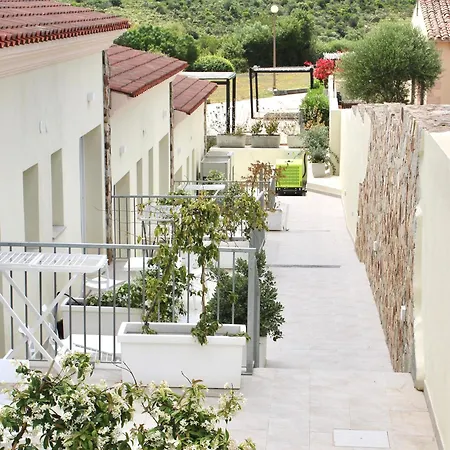 Hotel With Breakfast Included In Palau Proiettore